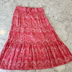 Pink & white stretchy skirt, Ripcurl size M